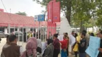 Koar Banten Desak Transparansi, Aksi Lumpuhkan Kantor Pusat Bank Banten